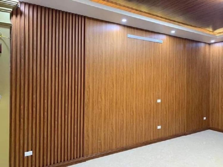 Tấm nhựa ốp tường giả gỗ