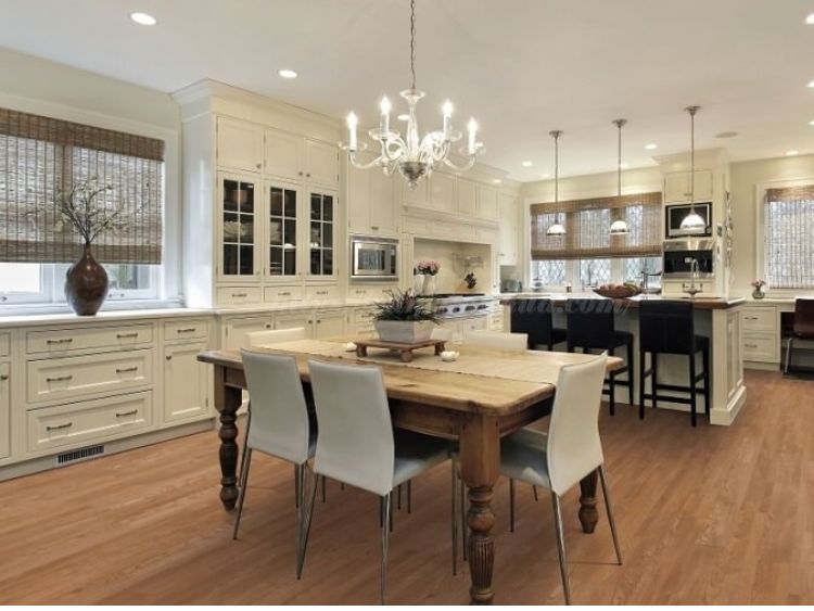 Tấm nhựa lót sàn bếp giả gỗ bền đẹp, chống thấm 100%