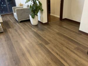 Sàn nhựa giả gỗ chống mối mọt bền đẹp, chất lượng, giá rẻ TP.HCM