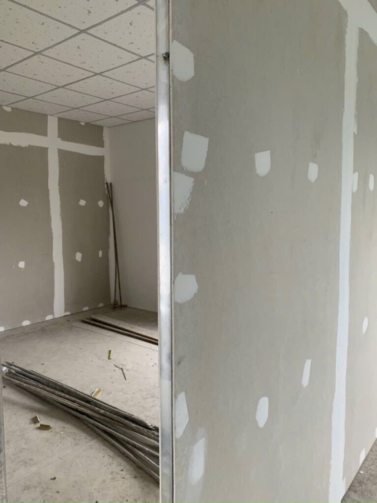 Keo Xử Lý Mối Nối Nhật Bản