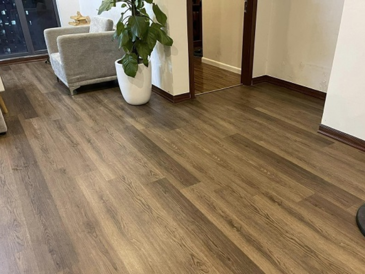 Sàn nhựa giả gỗ chống mối mọt bền đẹp, chất lượng, giá rẻ TP.HCM