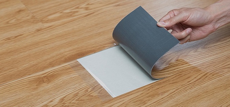 Giá sàn nhựa giả gỗ tự dán 